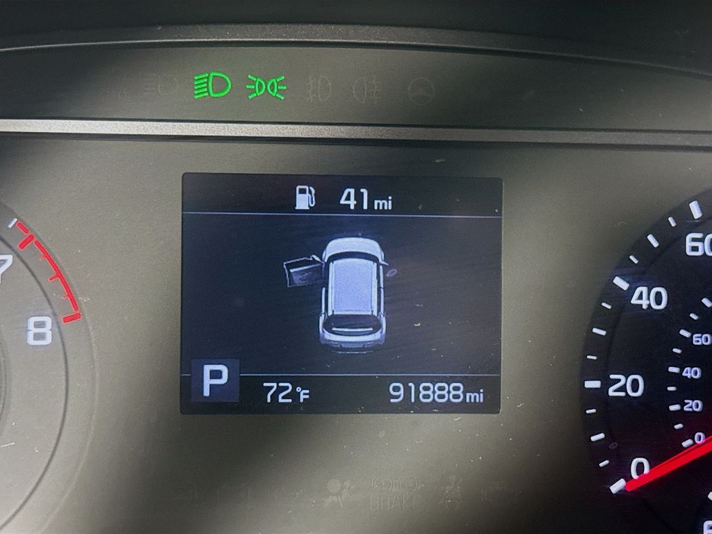 2021 Kia Soul LX photo 14