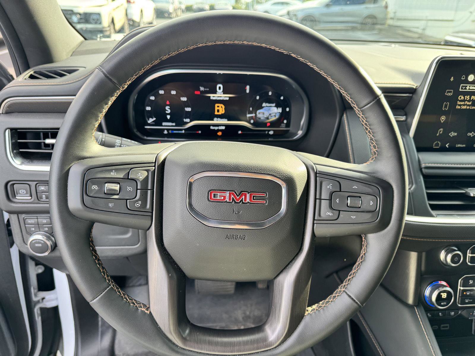 2023 Gmc Yukon XL AT4 photo 35