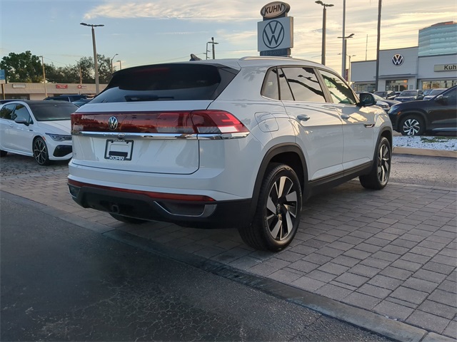 2025 Volkswagen Atlas Cross Sport SE Technology photo 4