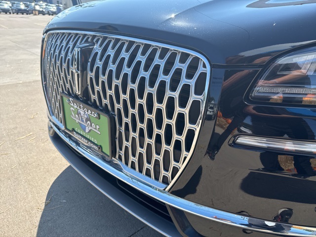 2023 Lincoln Corsair Standard photo 12