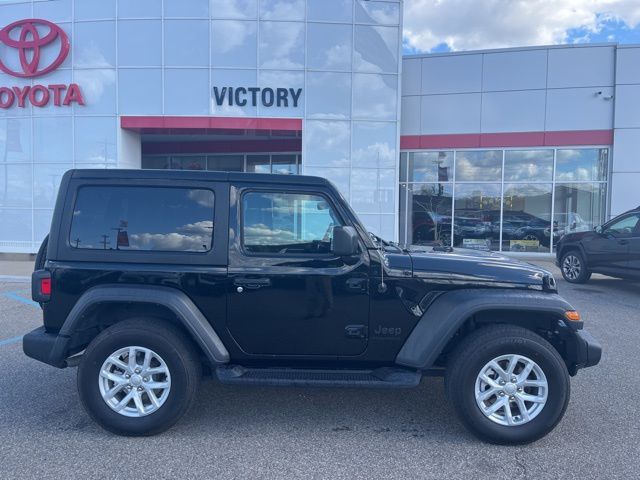 2023 Jeep Wrangler Sport S photo 3