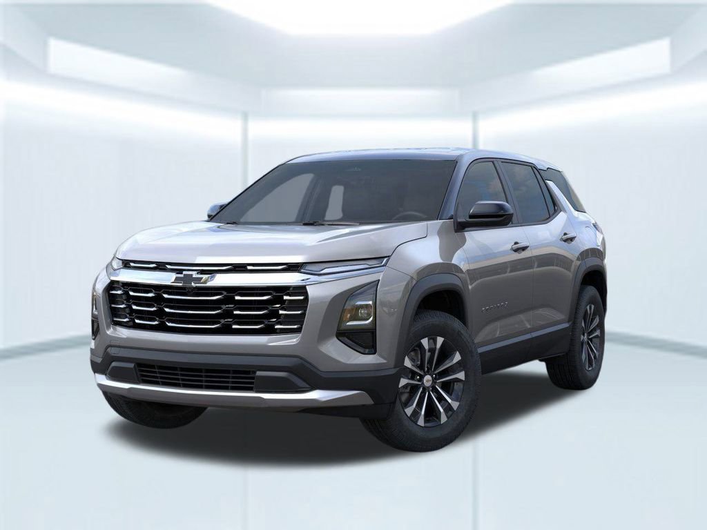 2026 Chevrolet Equinox LT photo 2