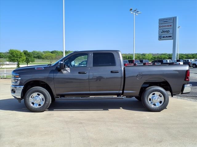 2025 Ram 2500 Tradesman photo 4