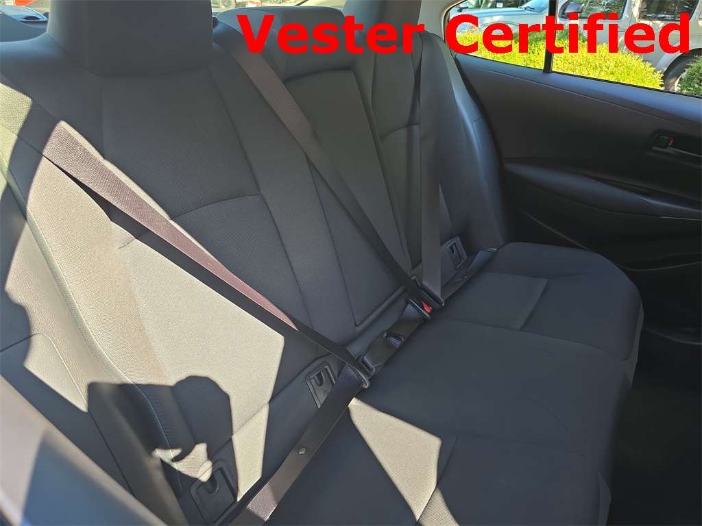 2024 Toyota Corolla Hybrid LE photo 12