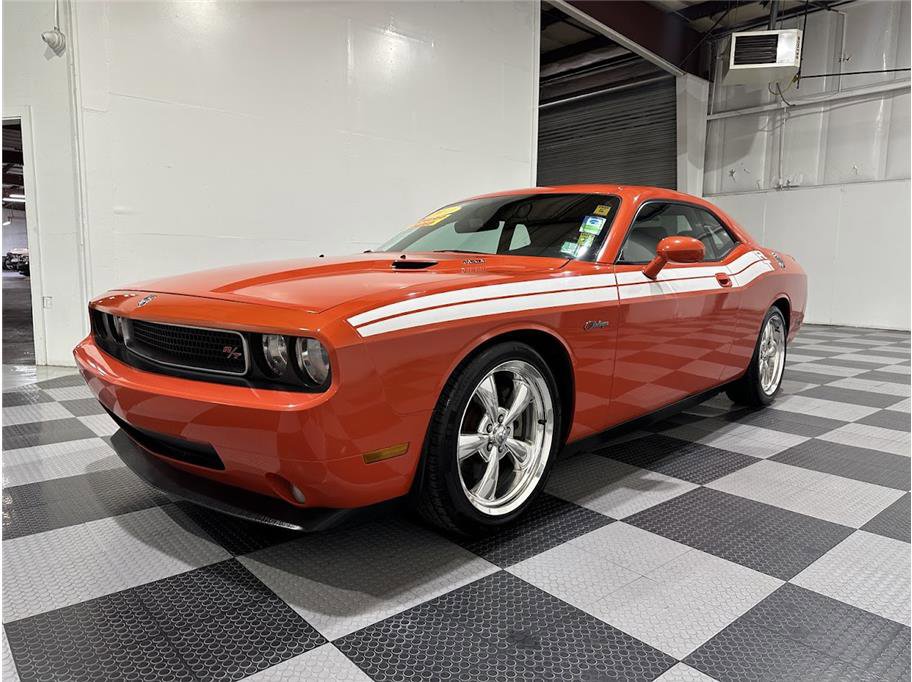 2010 Dodge Challenger R/T Classic photo 9