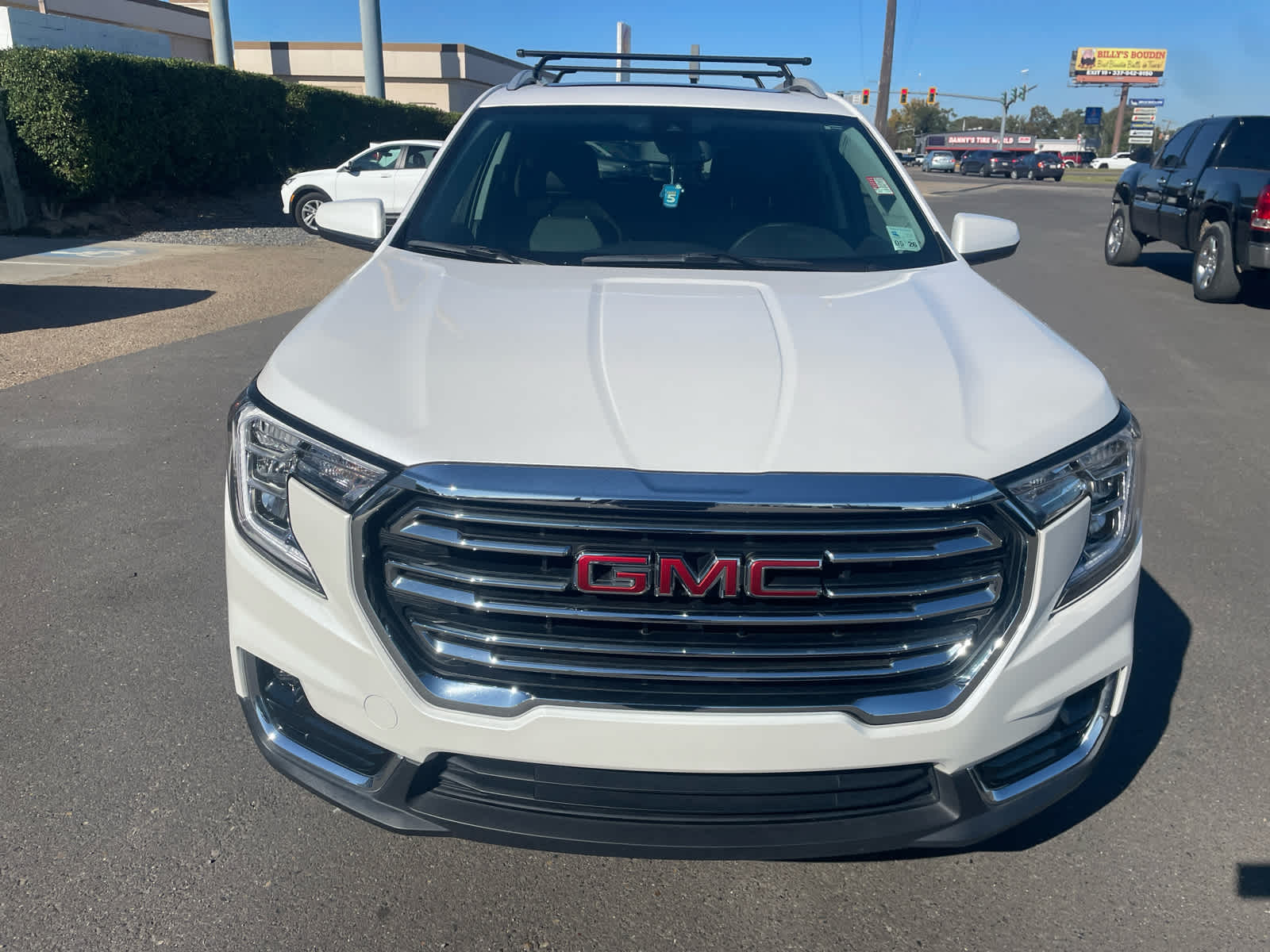 2024 GMC Terrain SLT's photo