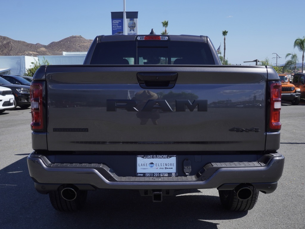 2026 Ram 1500 Big Horn Night Edition photo 3