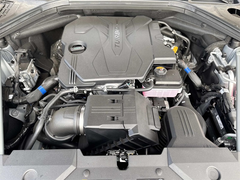 2026 Genesis GV70 2.5T Advanced photo 12