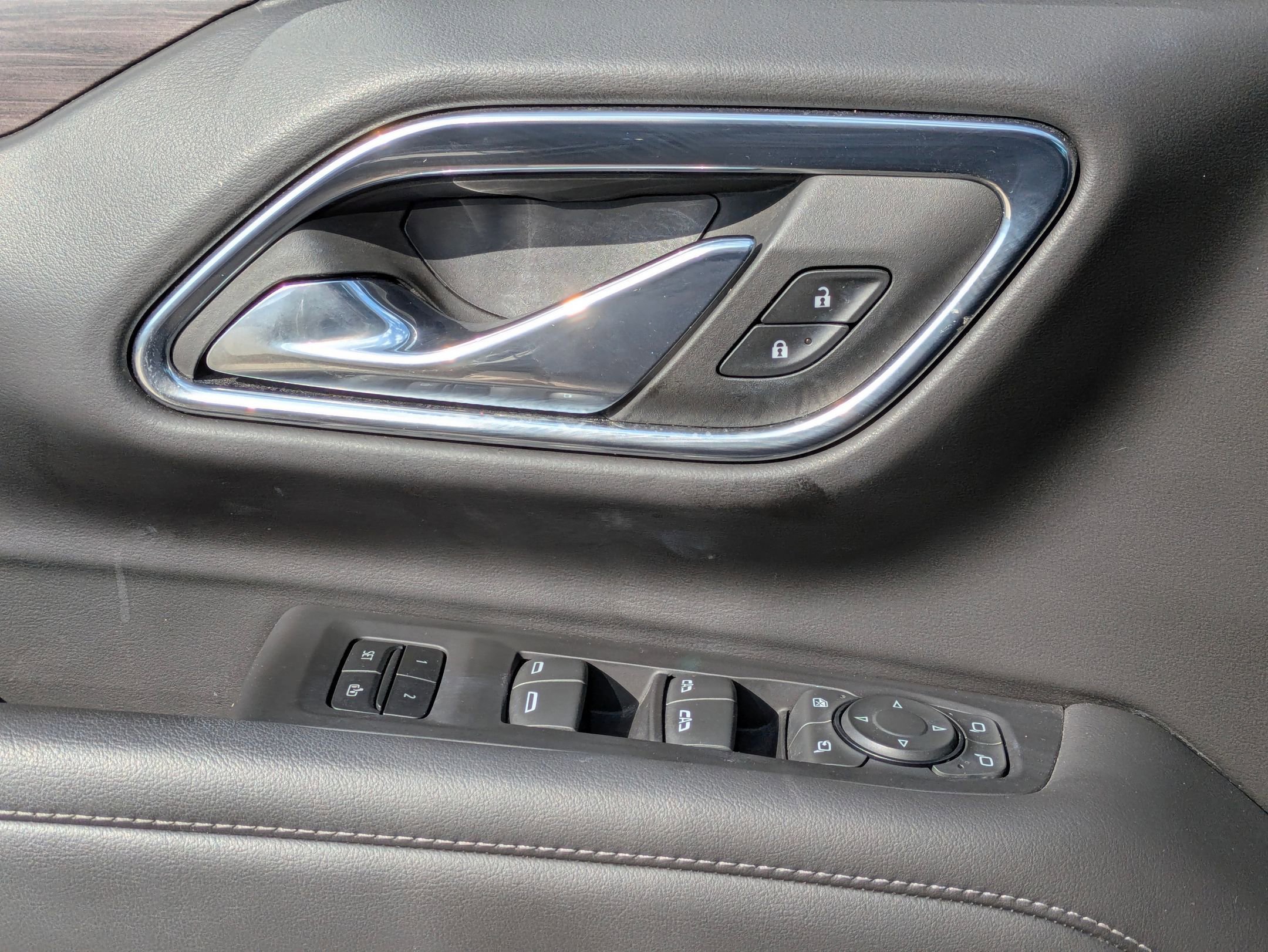 2023 Chevrolet Tahoe Z71 photo 14