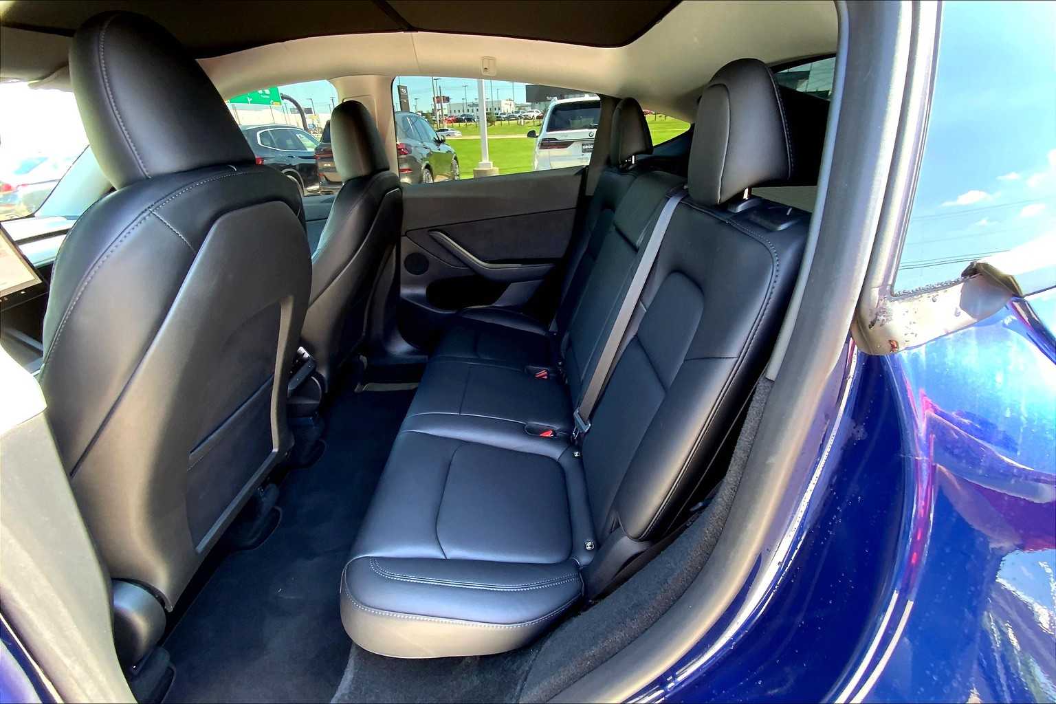 2024 Tesla Model Y Performance photo 19