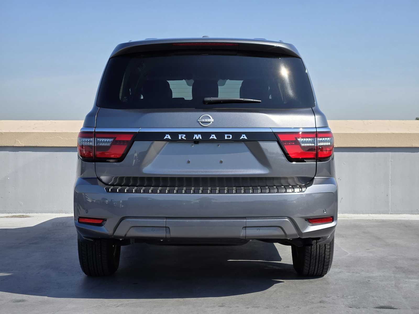 2024 Nissan Armada SV photo 4