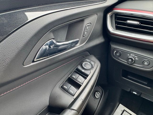 2023 Chevrolet Trailblazer RS photo 23
