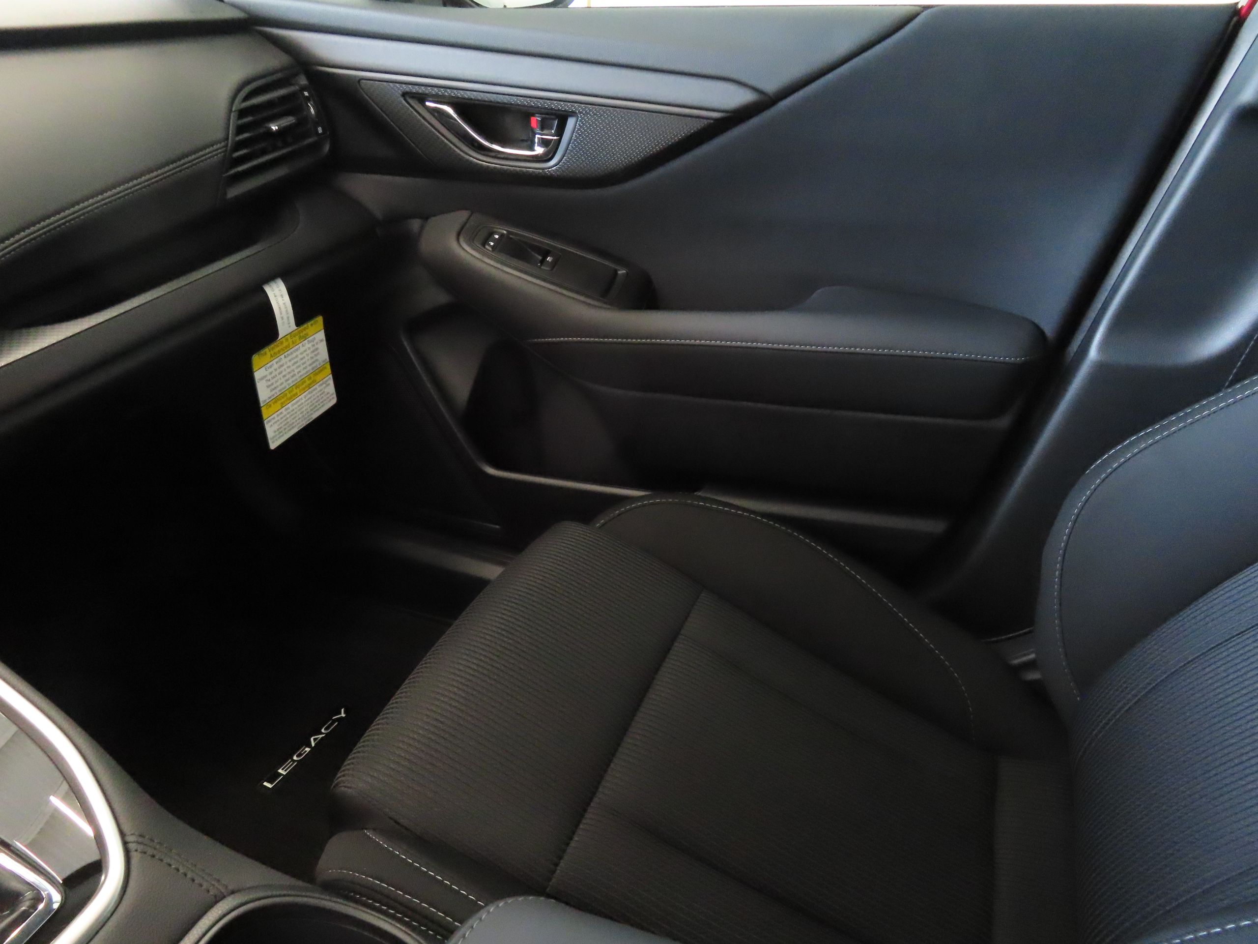 2025 Subaru Legacy Premium photo 17