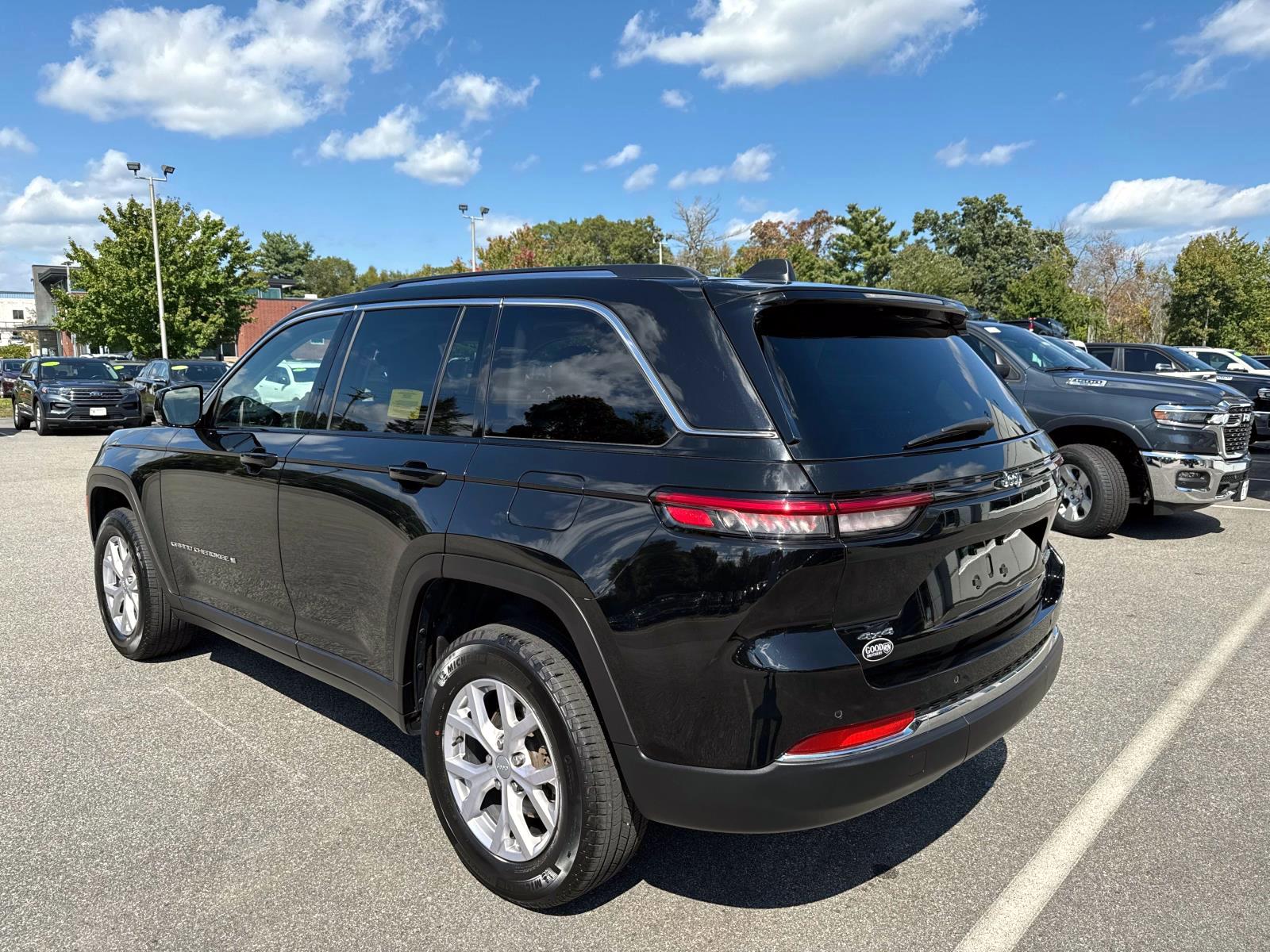 2022 Jeep Grand Cherokee Limited photo 8