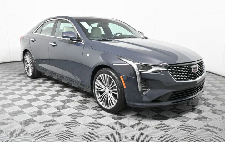 2025 Cadillac CT4