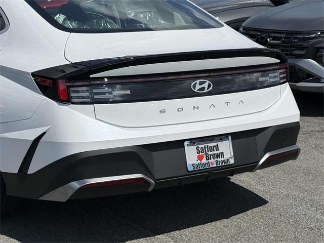 2025 Hyundai Sonata SE photo 10