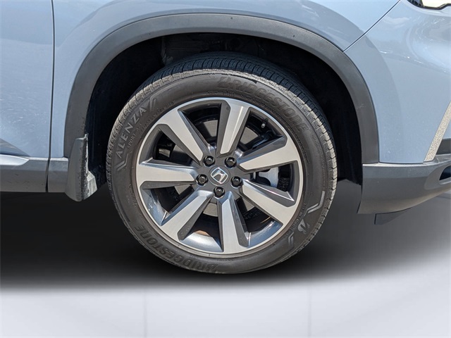 2024 Honda Pilot Touring photo 10