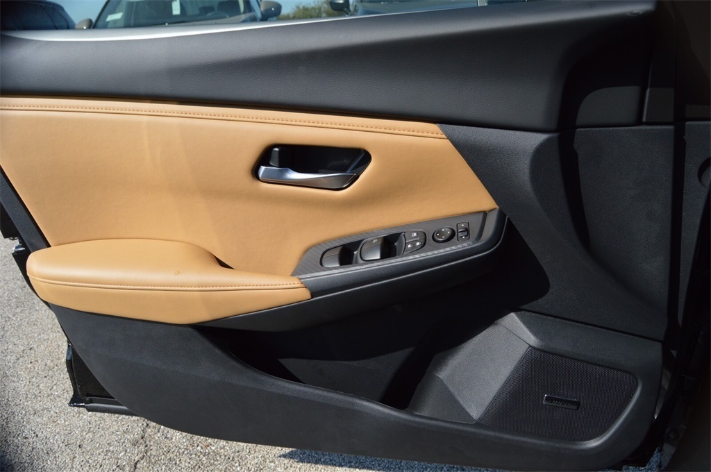 2025 Nissan Sentra SV photo 21