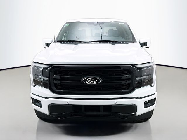 2025 Ford F-150 Lariat photo 2