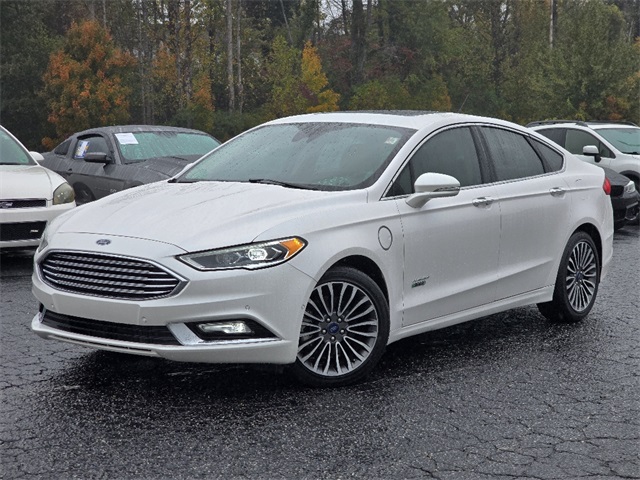 2017 Ford Fusion Energi Titanium photo 2
