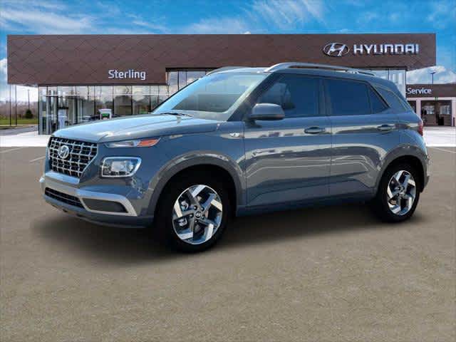 2025 Hyundai Venue SEL photo 2