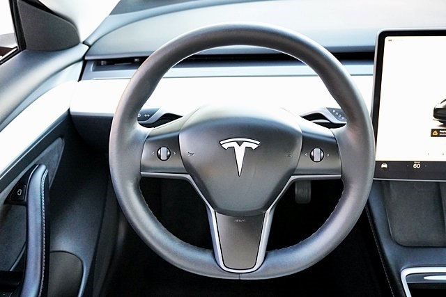 Used 2023  Tesla Long Range image 20