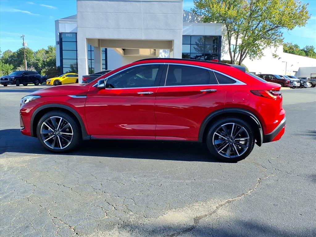 2023 Infiniti QX55 Essential photo 16