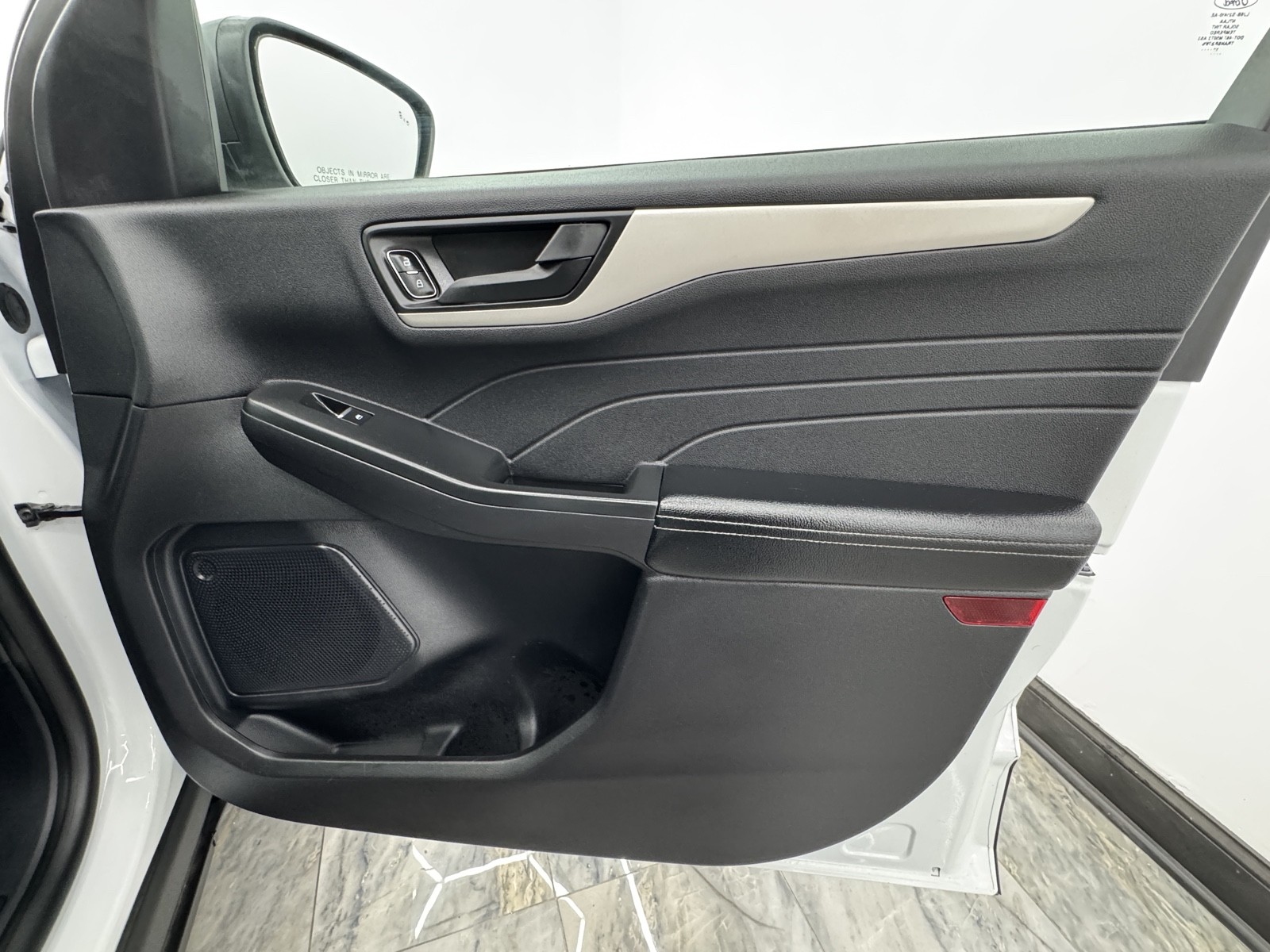 2022 Ford Escape SE photo 49