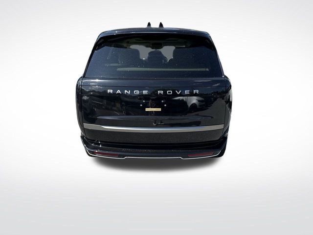 2025 Land Rover Range Rover SE photo 2