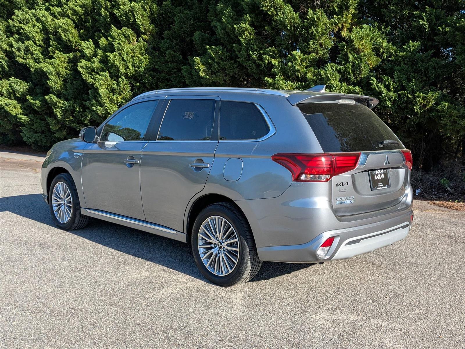 2020 Mitsubishi Outlander PHEV SEL photo 8