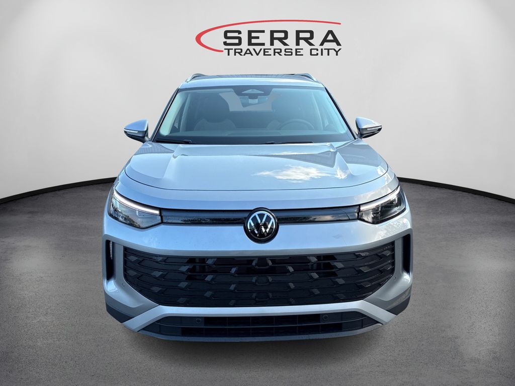 2025 Volkswagen Tiguan S photo 2