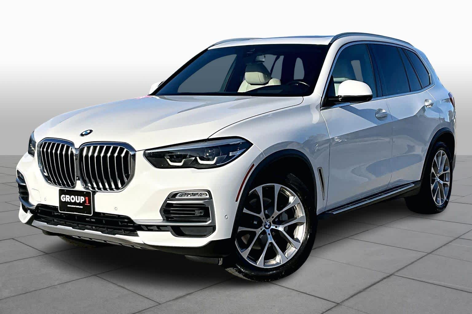 2020 BMW X5 40i's photo