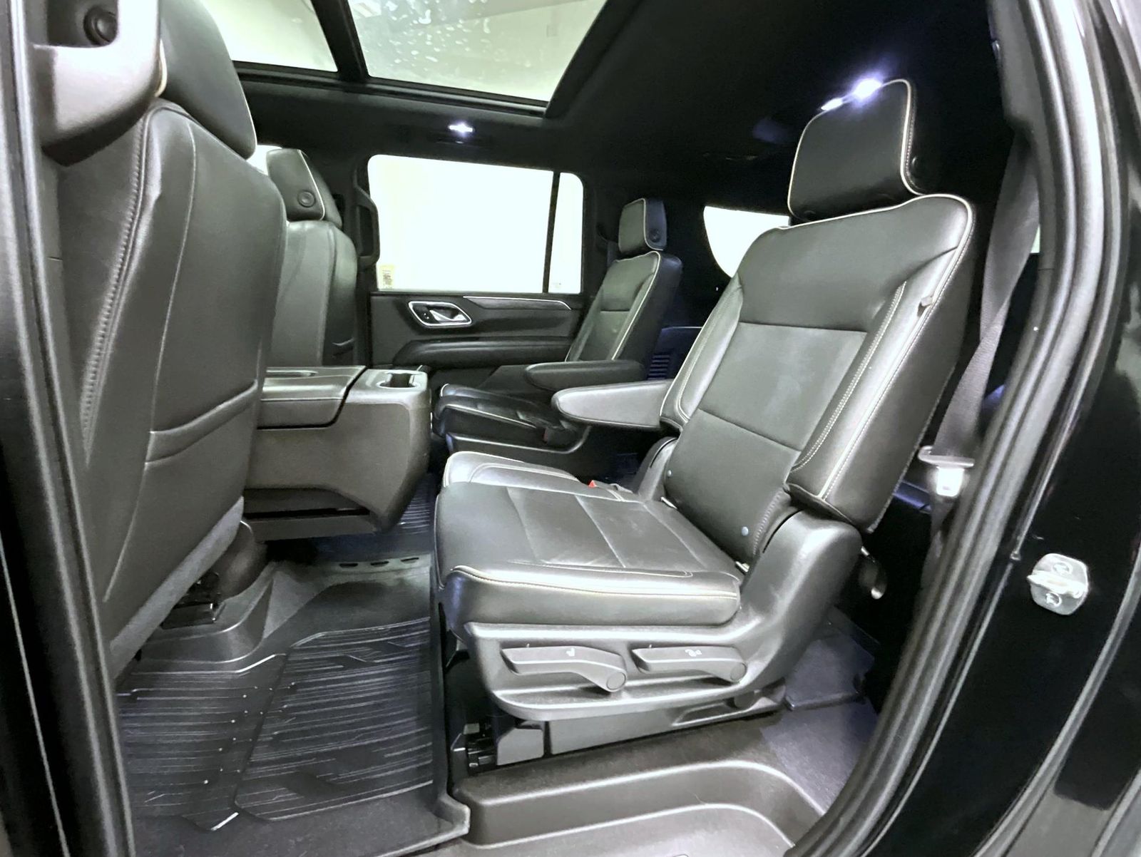 2021 Gmc Yukon XL SLT photo 22