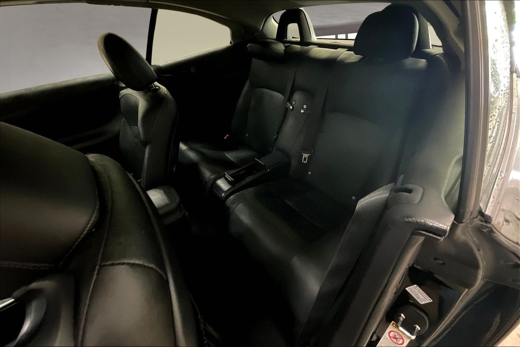 2014 Lexus IS 350C photo 21