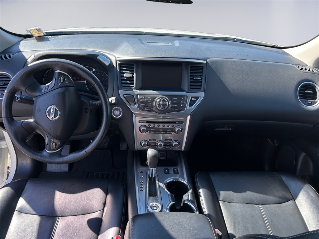 2019 Nissan Pathfinder SL photo 11