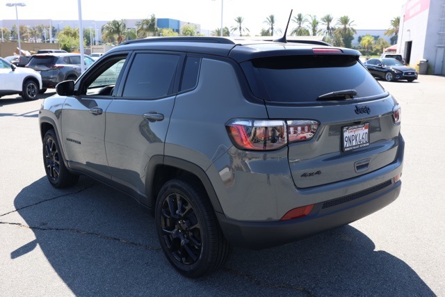 2023 Jeep Compass Altitude photo 5