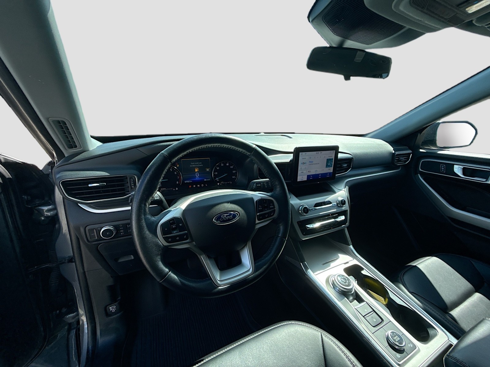 2022 Ford Explorer XLT photo 9
