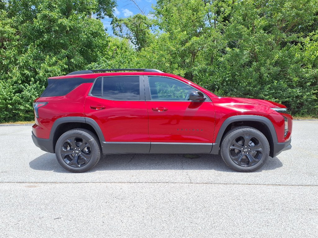 2026 Chevrolet Equinox LT photo 18
