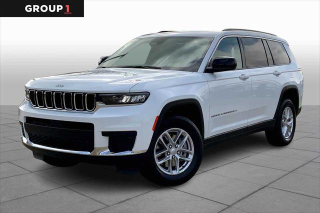 2025 Jeep Grand Cherokee L Laredo's photo