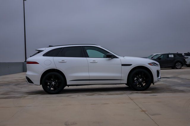 2025 Jaguar F-PACE P250 R-Dynamic S photo 5
