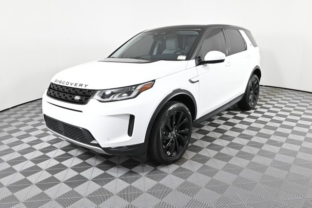 2022 Land Rover Discovery Sport SE photo 2