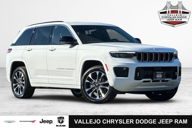 2025 Jeep Grand Cherokee Overland's photo