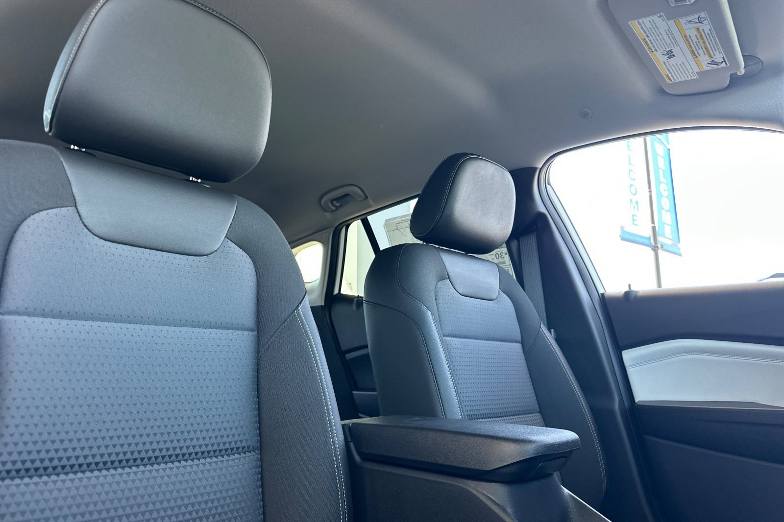 2025 Chevrolet Trax photo 16