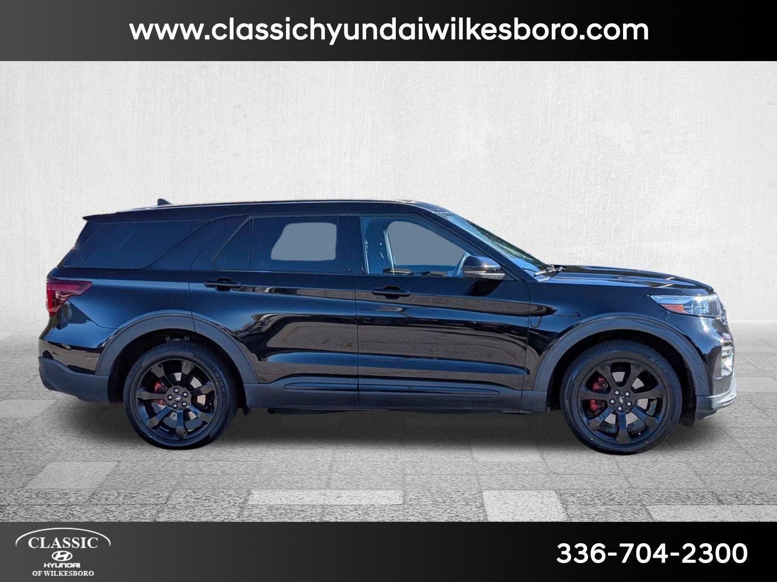 2021 Ford Explorer ST photo 3