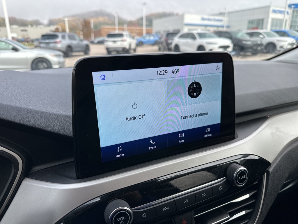 2022 Ford Escape SE photo 4