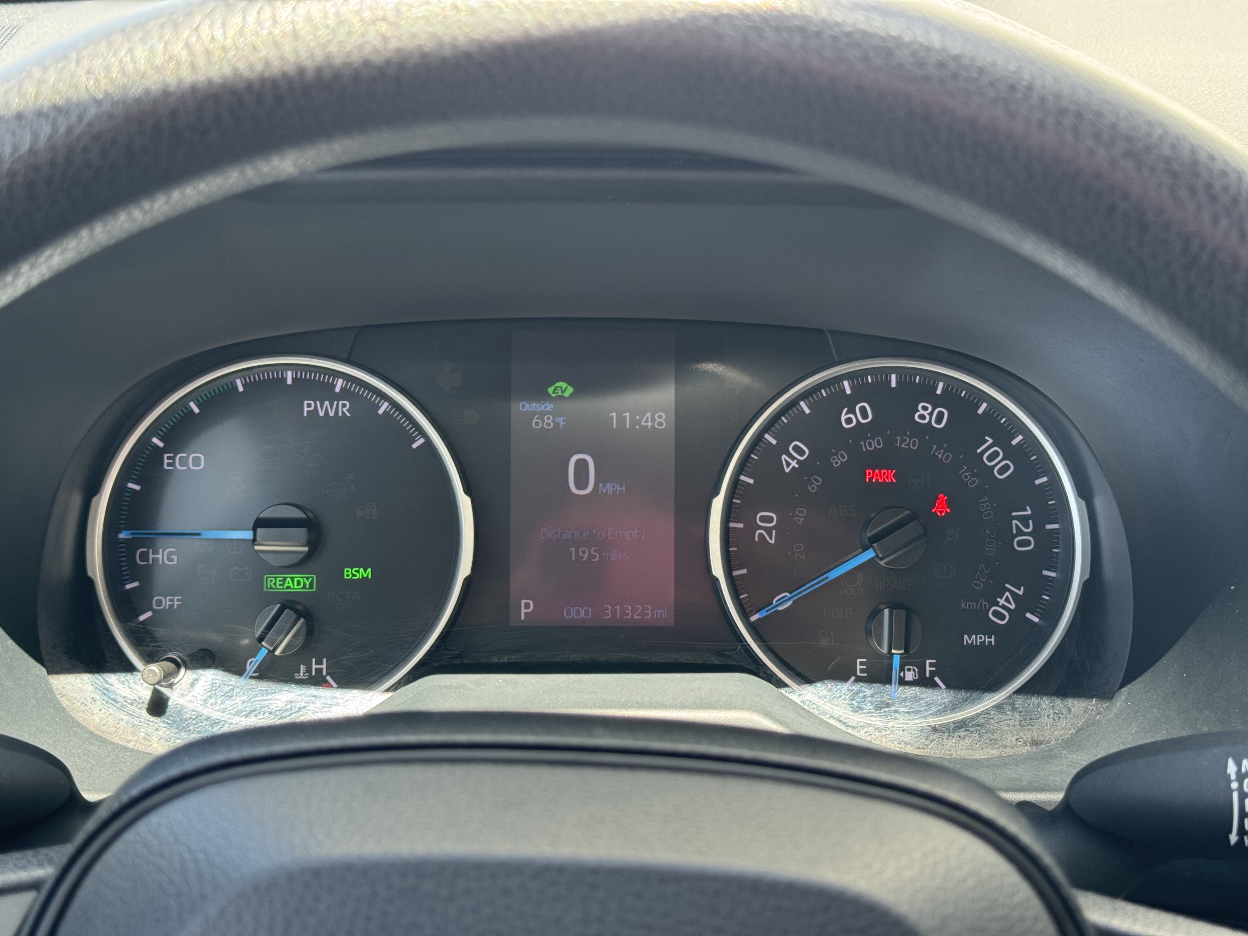 2022 Toyota RAV4 Hybrid LE photo 11