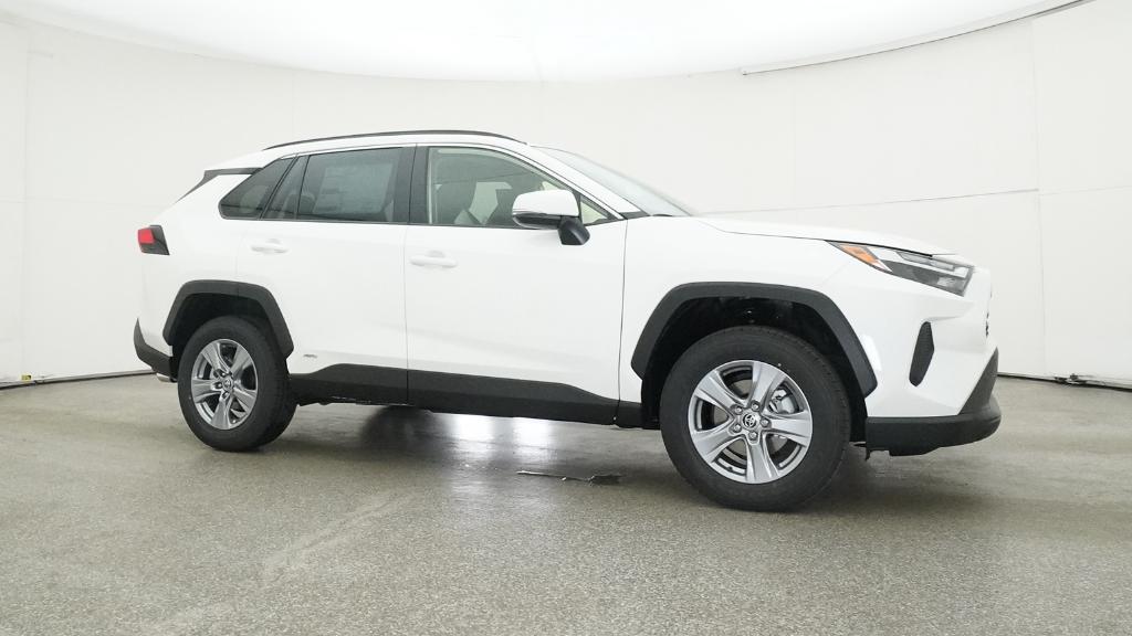 2025 Toyota RAV4 Hybrid LE photo 27