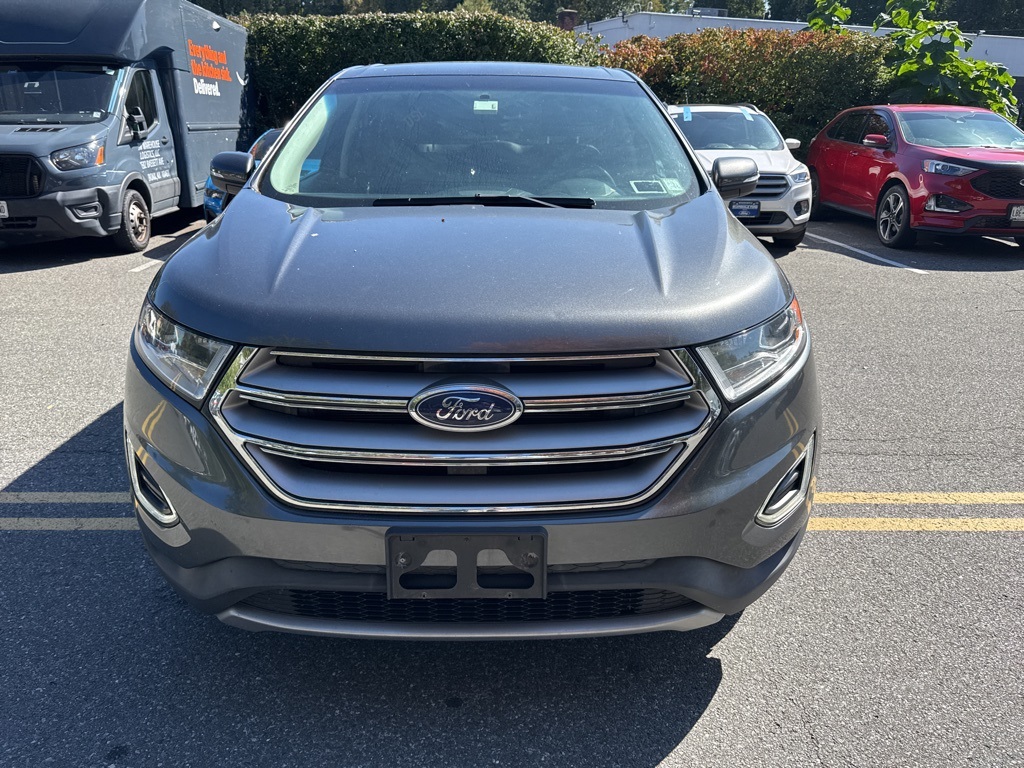 2016 Ford Edge