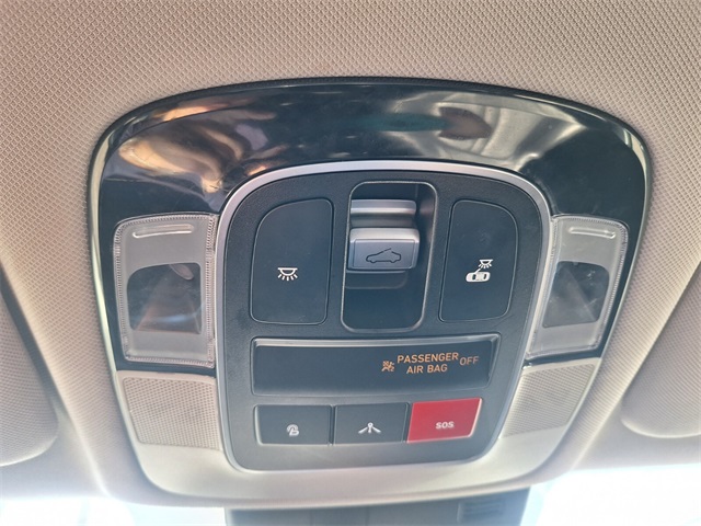 2023 Hyundai Sonata Limited photo 18