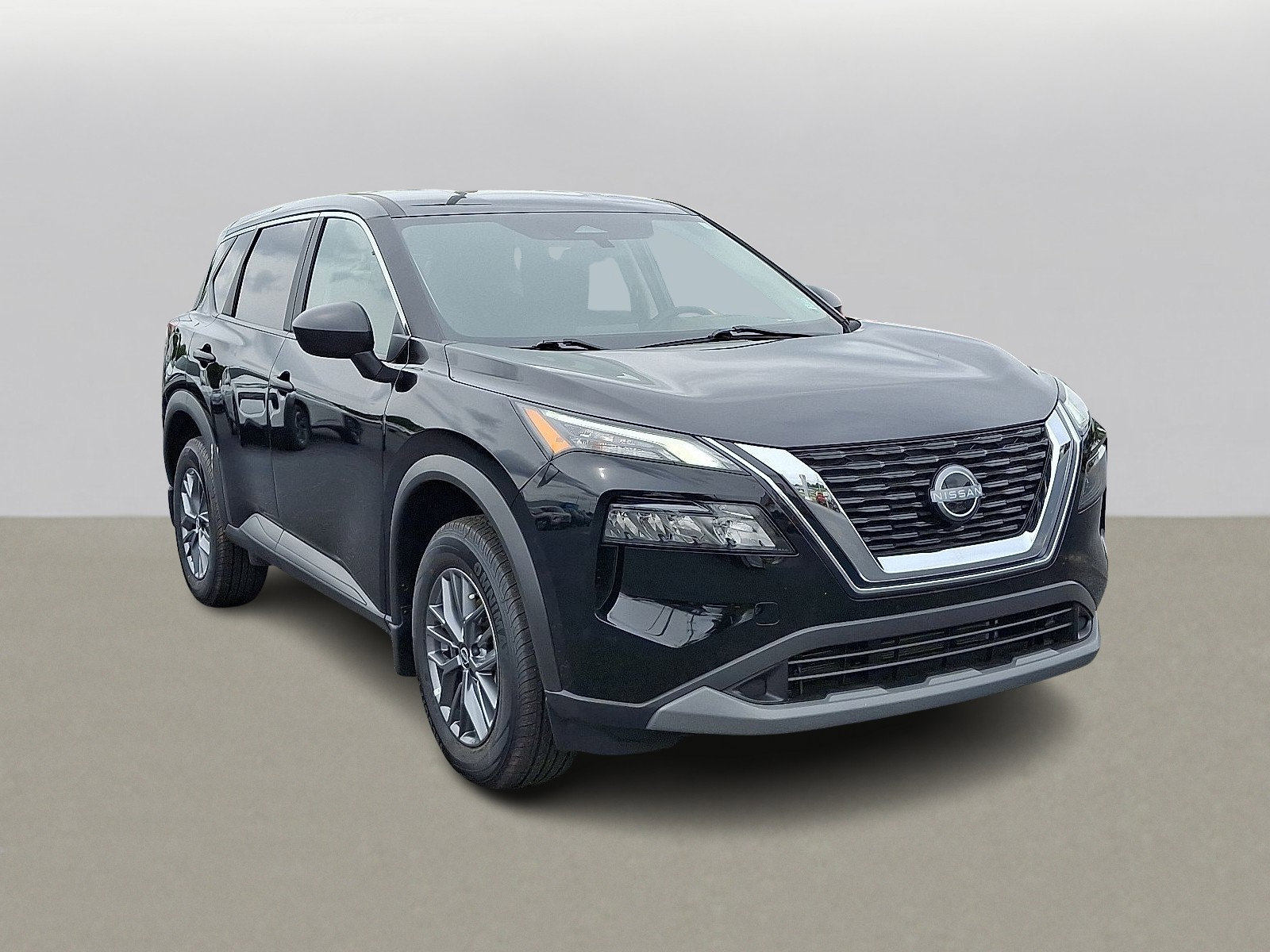 2023 Nissan Rogue S photo 2